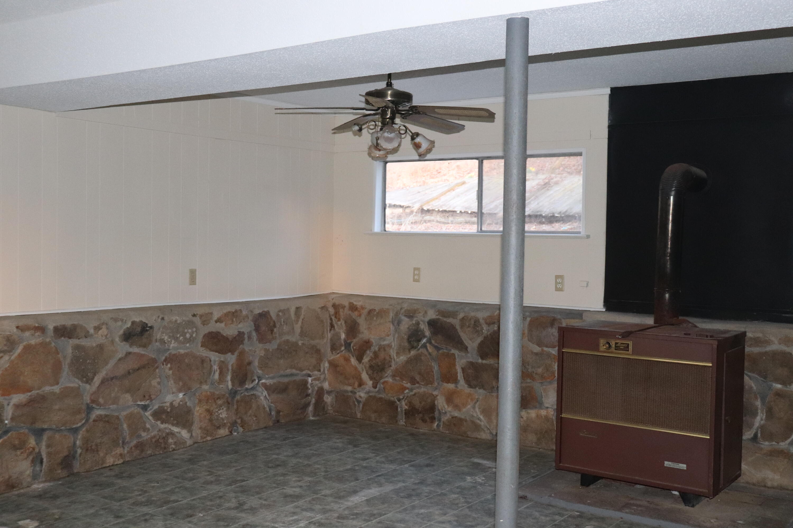 4600 Alabama Road Apison, TN 37302 - Photo 7 of 25 IMG_5163