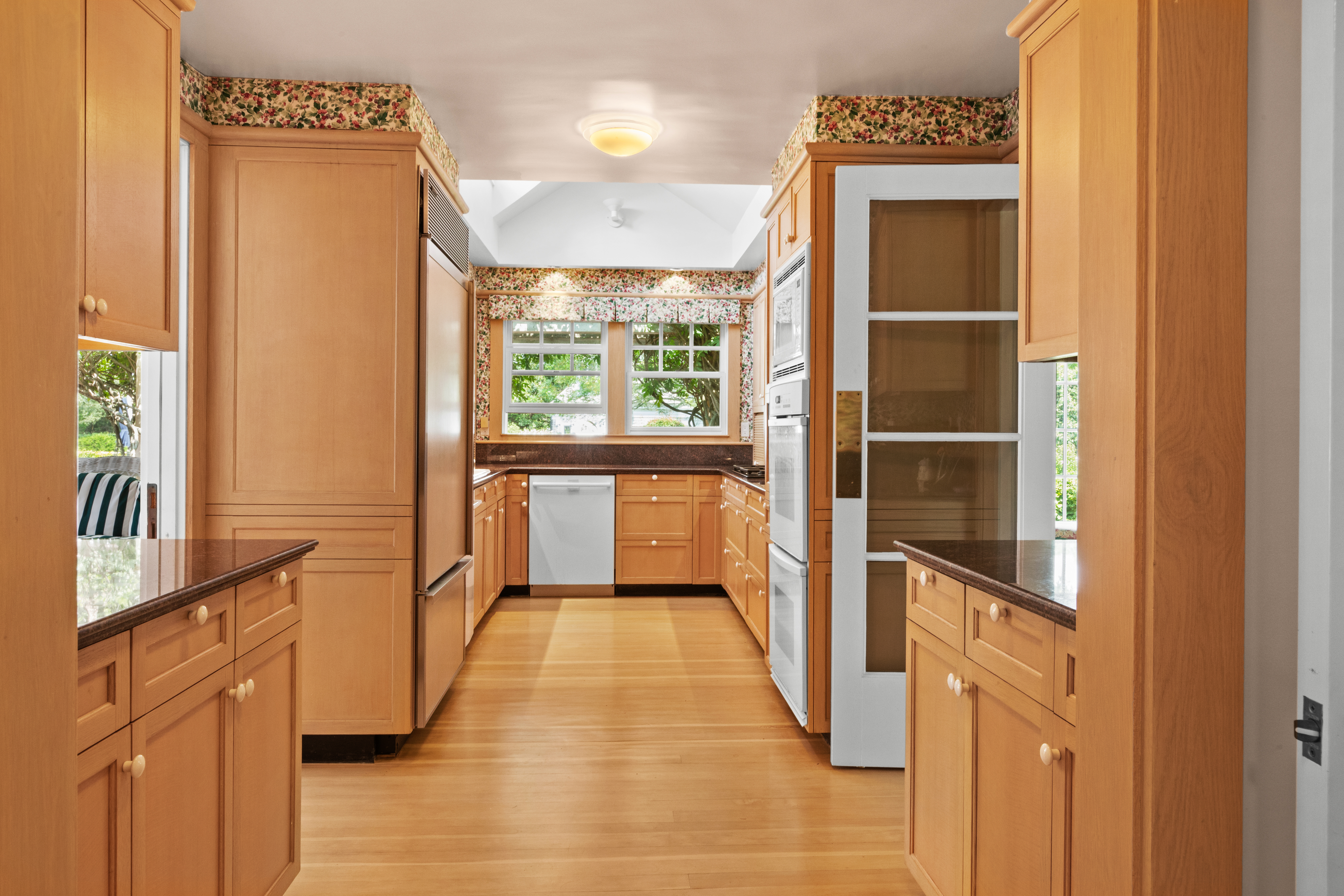 14 Cow Bay Road Edgartown, MA 02539 - Photo 21 of 37