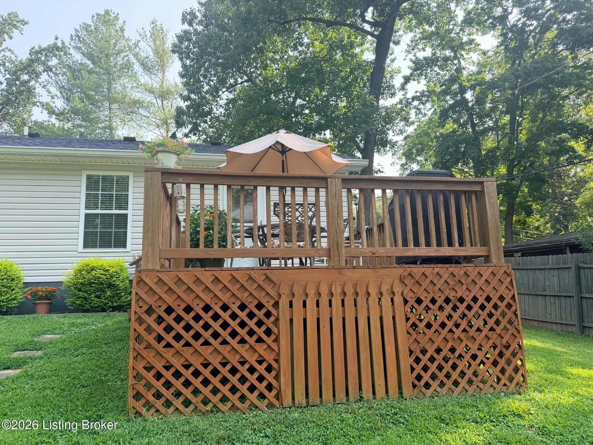 207 Woods Road Elizabethtown, KY 42701 - Photo 10 of 37 8e94f265-d5a9-4d57-9610-e1c16c1c710a - C