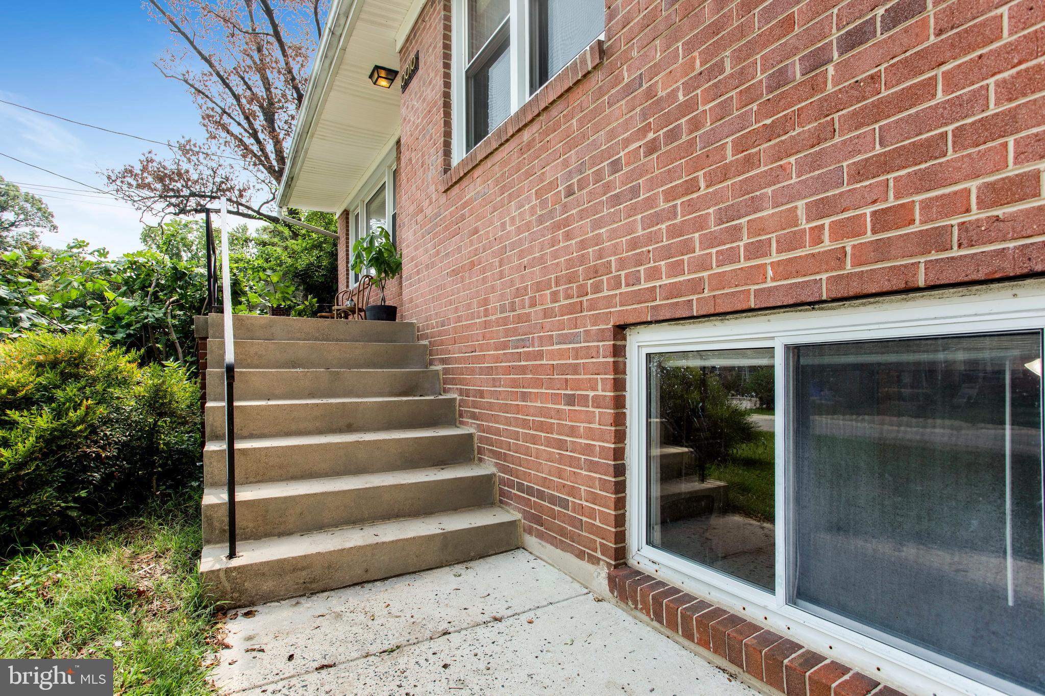 10010 Grayson Avenue Silver Spring, MD 20901 - Photo 64 of 65