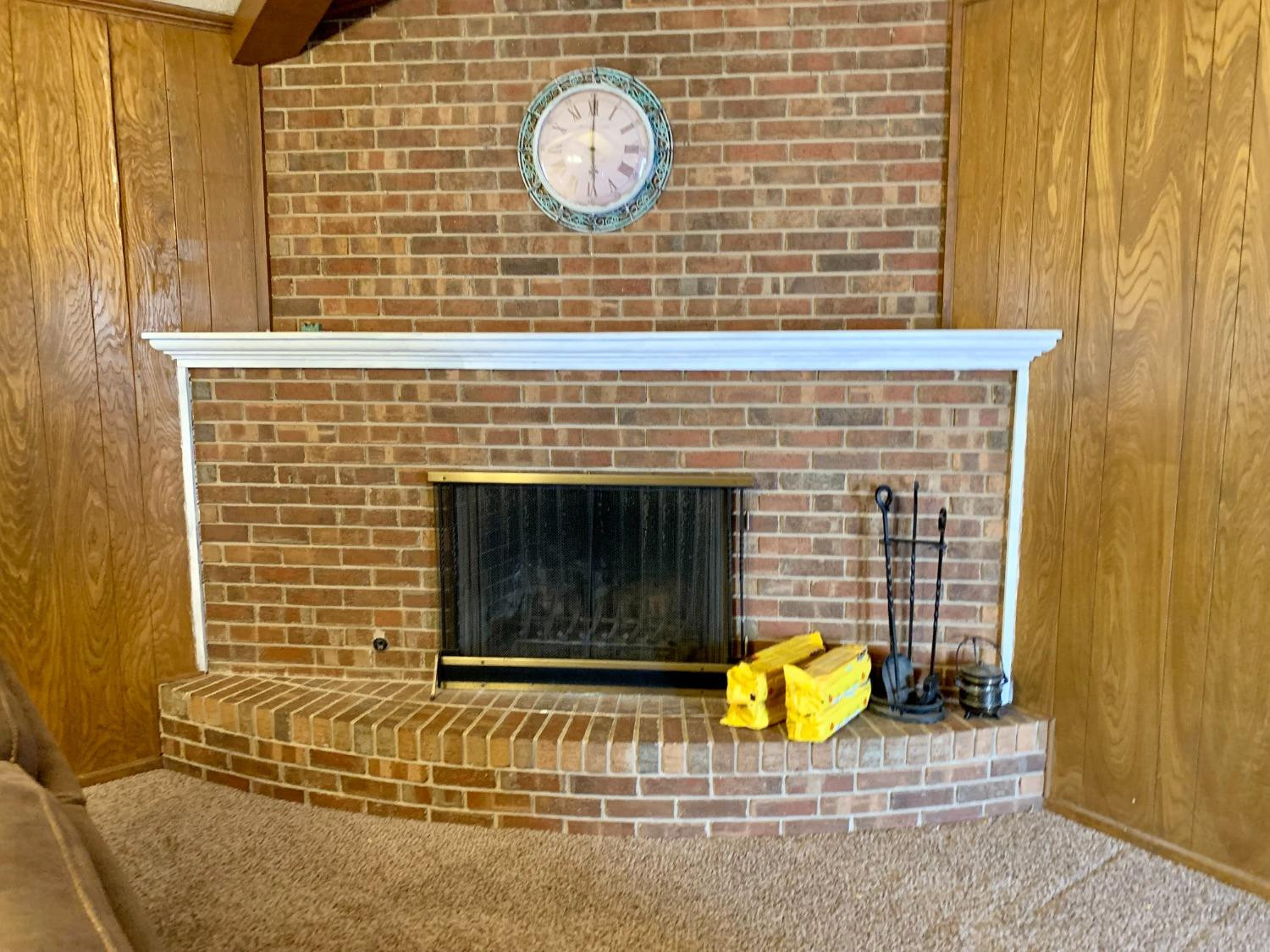 1007 17th Street Ralls, TX 79357 - Photo 2 of 12 a view of a brick wall with windows