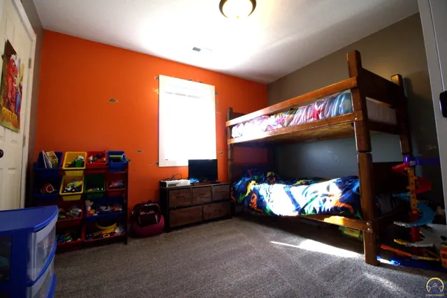 $264,900 | 417 East 4th Street, Onaga, KS 66521