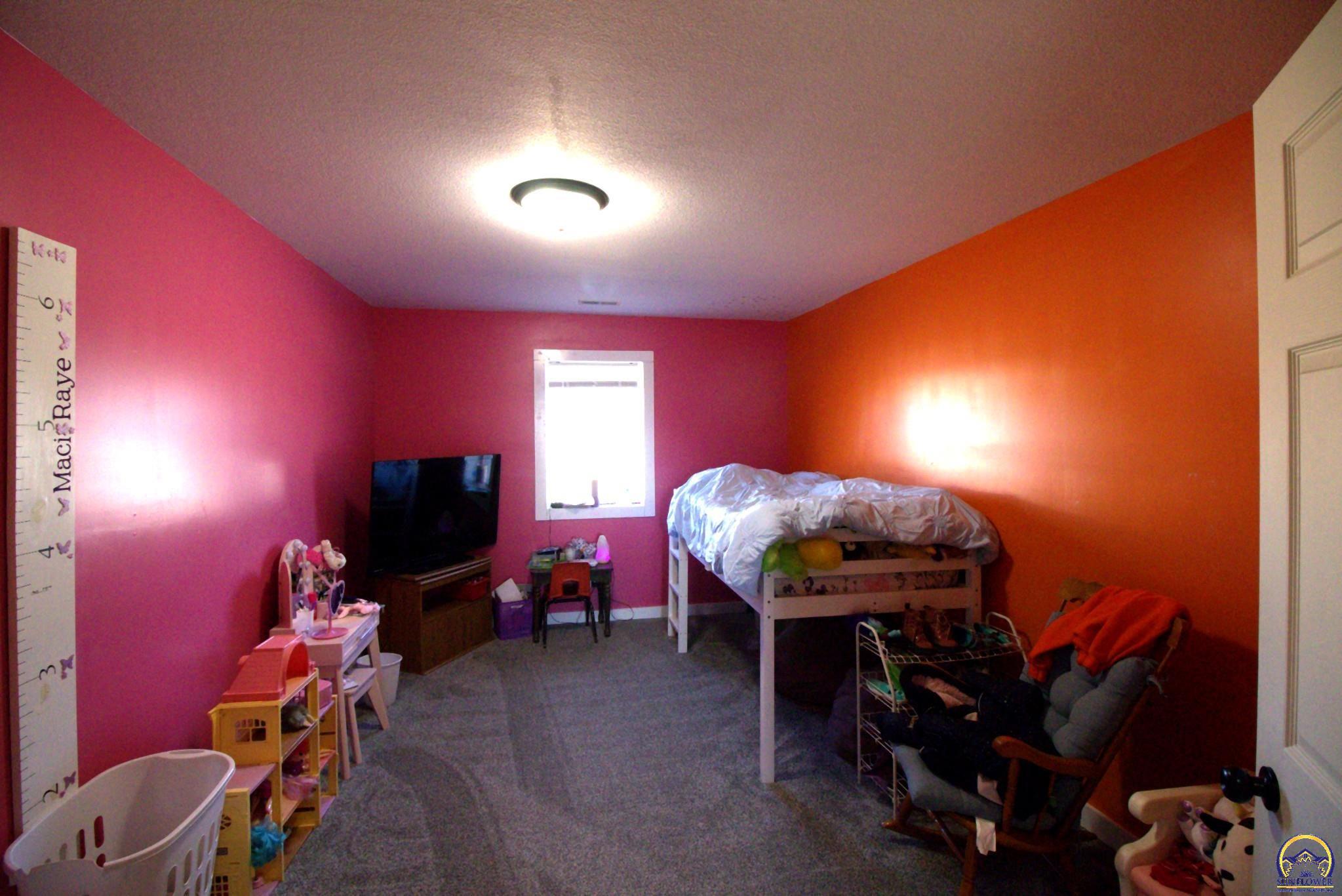 417 East 4th Street Onaga, KS 66521 - Photo 16 of 19