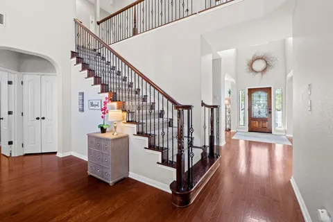 $999,999 | 15104 Spillman Ranch Loop, Austin, TX 78738