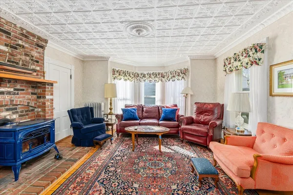 $359,000 | 22 Gilsum Street, Keene, NH 03431