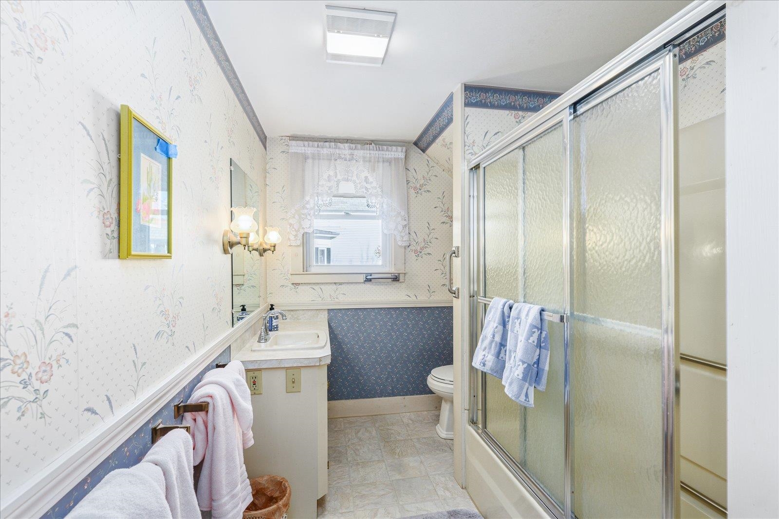 22 Gilsum Street Keene, NH 03431 - Photo 27 of 48