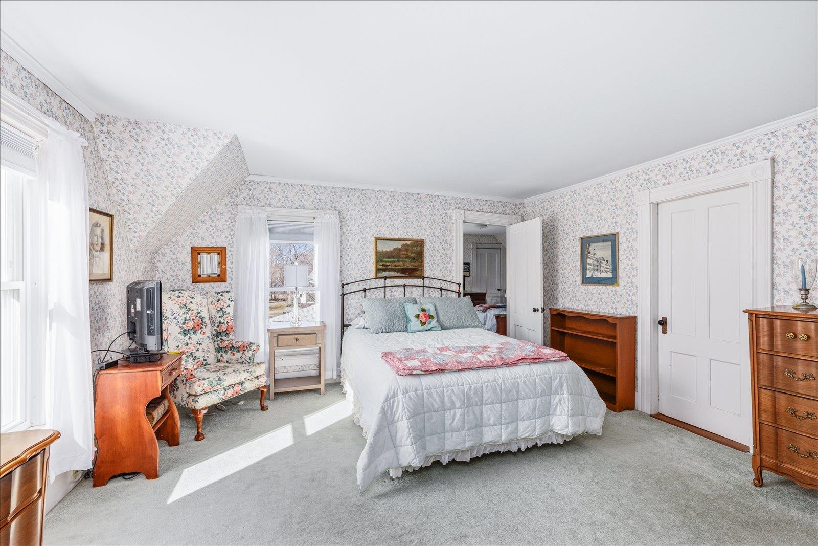 22 Gilsum Street Keene, NH 03431 - Photo 33 of 48