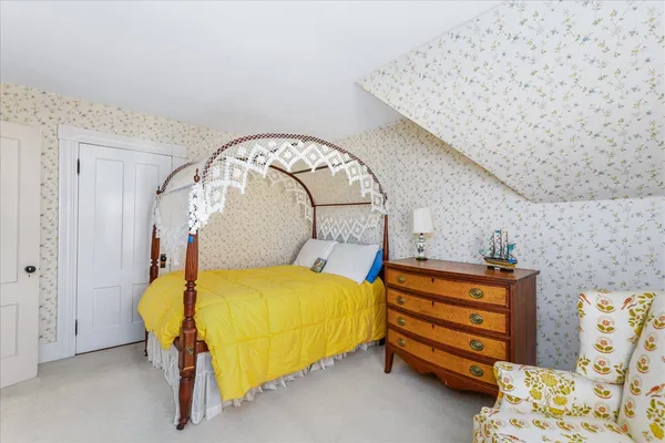 $359,000 | 22 Gilsum Street, Keene, NH 03431