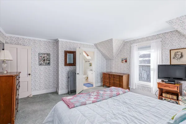 $359,000 | 22 Gilsum Street, Keene, NH 03431