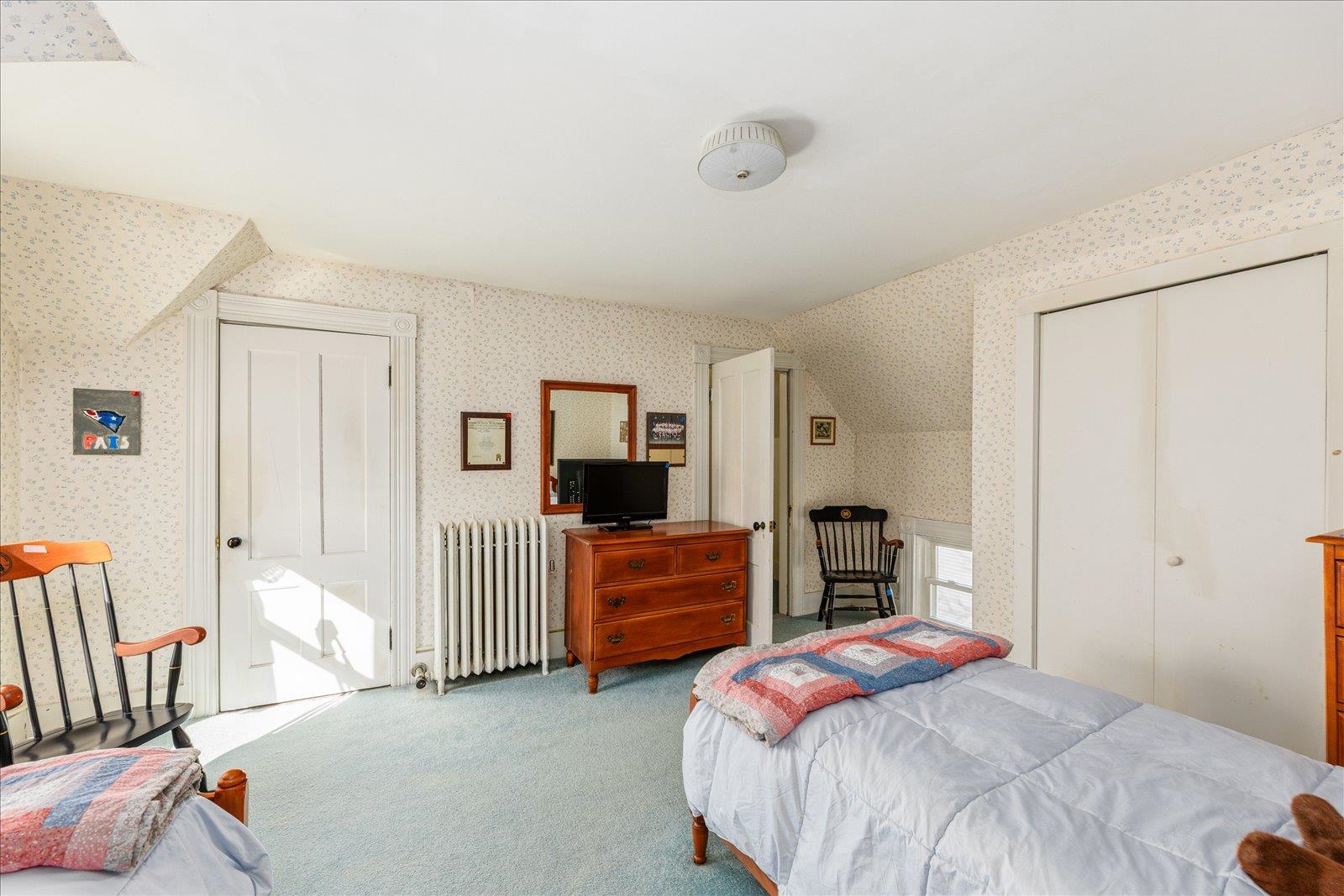 22 Gilsum Street Keene, NH 03431 - Photo 40 of 48