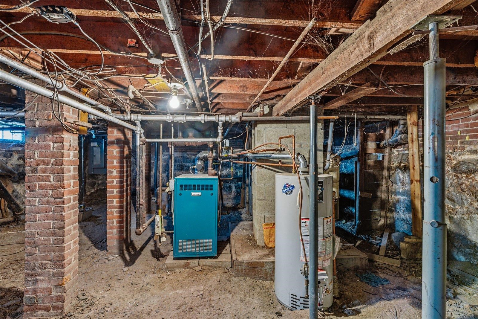 22 Gilsum Street Keene, NH 03431 - Photo 45 of 48