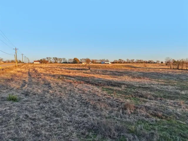 $330,000 | 78 Trenton Tx 75452, Leonard, TX 75452