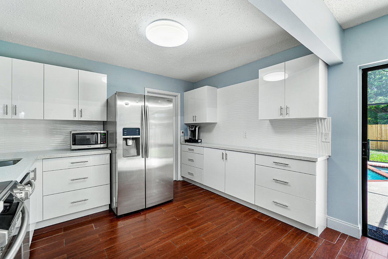 9698 Colorado Court Boca Raton, FL 33434 - Photo 1 of 19 006-9698ColoradoCt-BocaRaton-FL-small