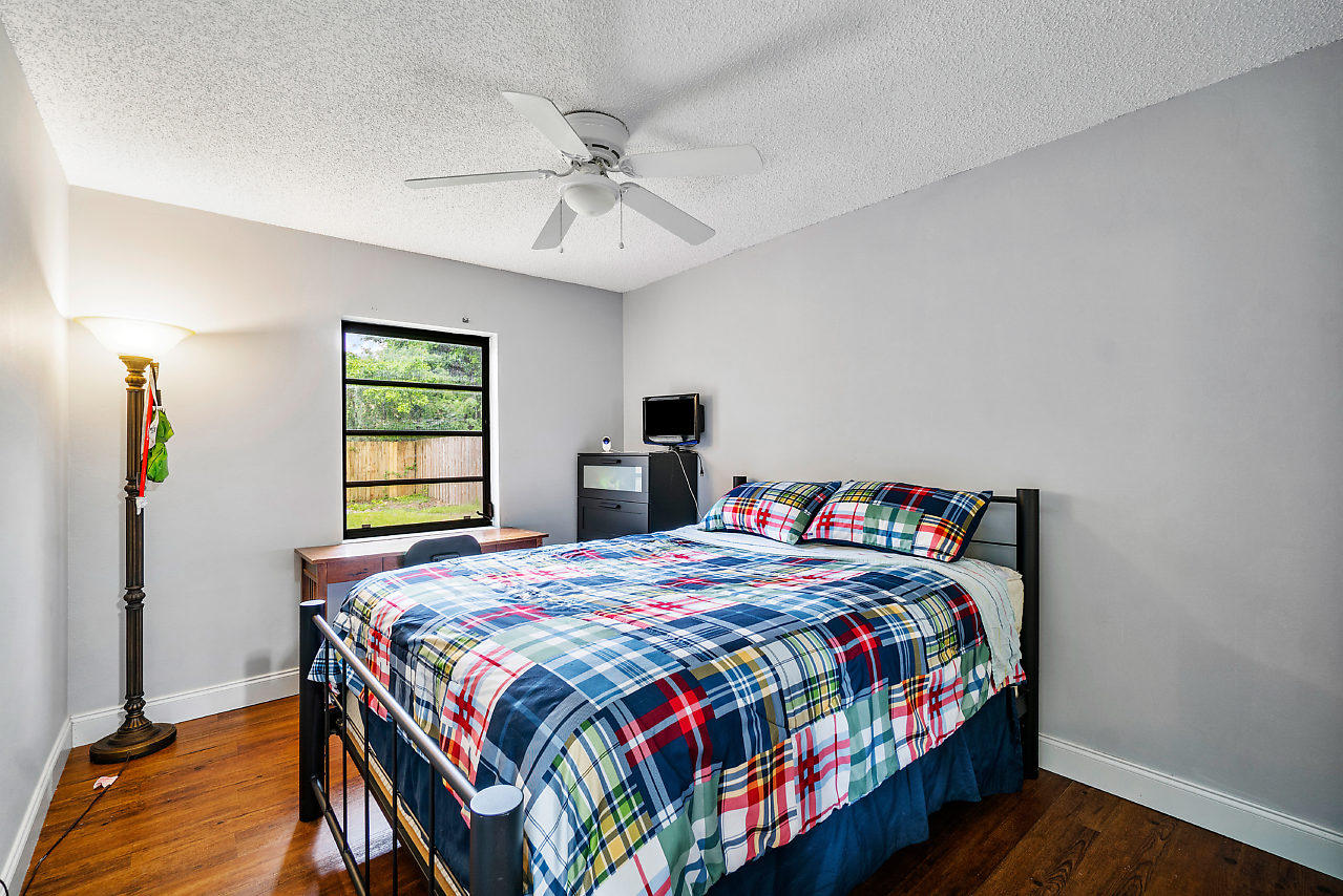 9698 Colorado Court Boca Raton, FL 33434 - Photo 10 of 19 018-9698ColoradoCt-BocaRaton-FL-small