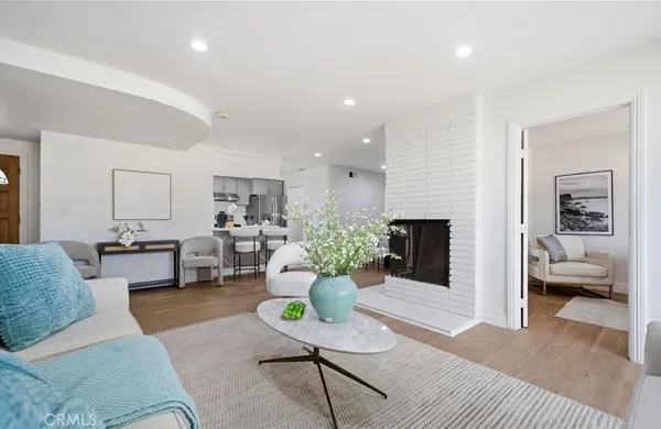 $5,900 | 335 North London Place, Anaheim, CA 92806