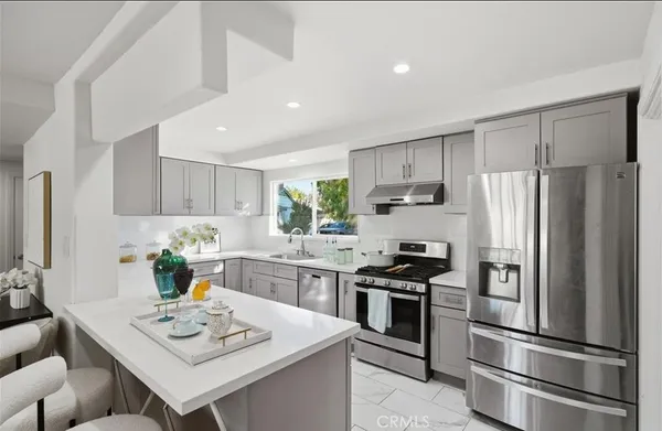 $5,900 | 335 North London Place, Anaheim, CA 92806