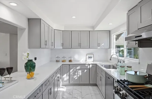 $5,900 | 335 North London Place, Anaheim, CA 92806