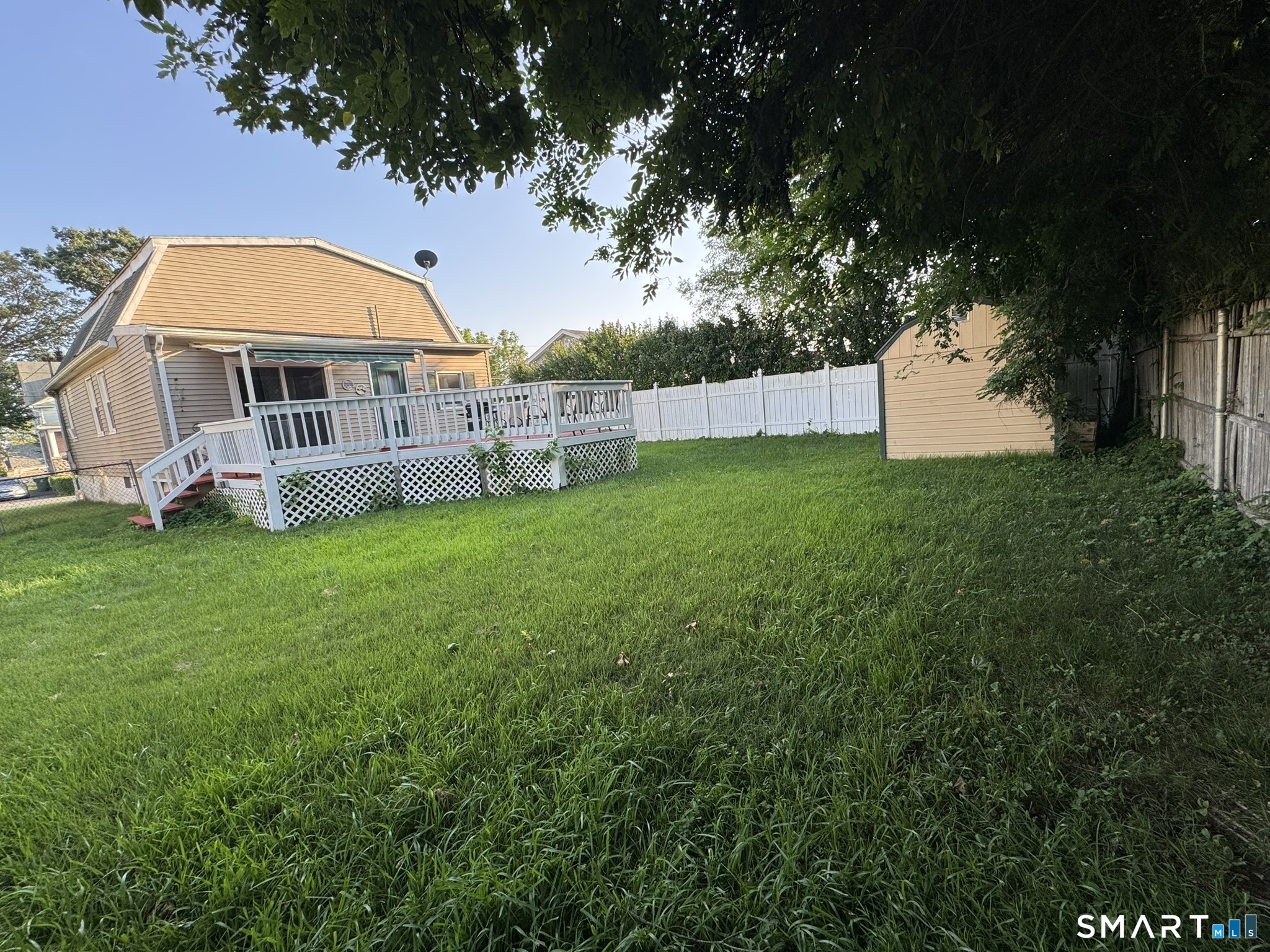 84 Anderson Avenue Waterbury, CT 06708 - Photo 17 of 40