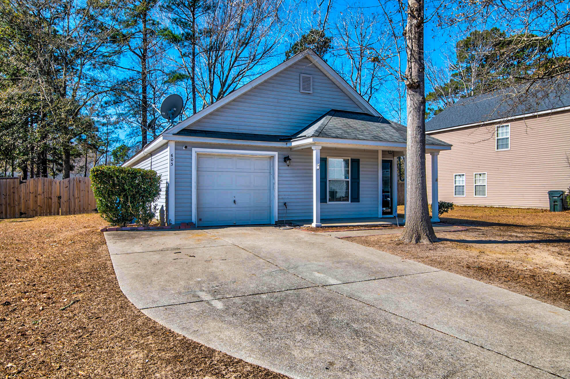 603 State Rd S-8-977 Moncks Corner, SC 29461 - Photo 3 of 24 603 Resinwood-27
