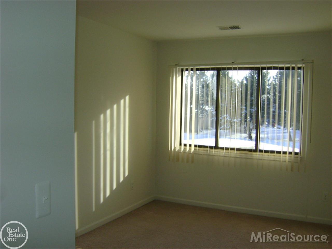 18680 East 14 Mile Road, Unit E8 Fraser, MI 48026 - Photo 6 of 11