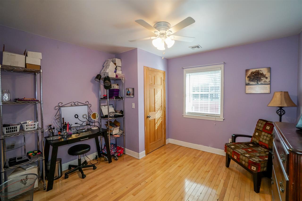 217 Chases Grove Road Derry, NH 03038 - Photo 24 of 40 Gallery Image 24