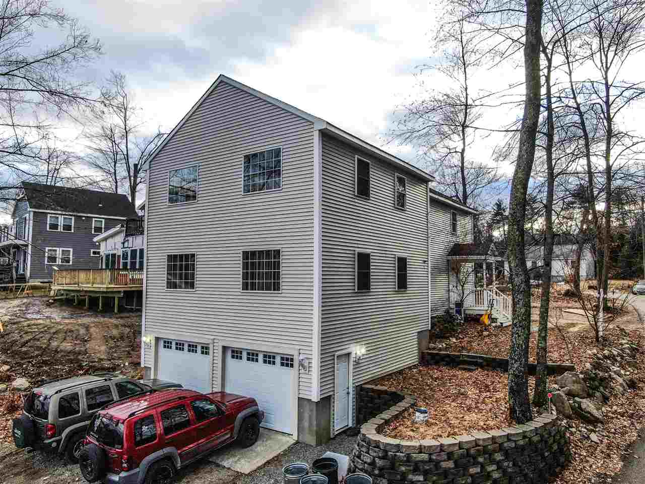 217 Chases Grove Road Derry, NH 03038 - Photo 4 of 40 Gallery Image 4