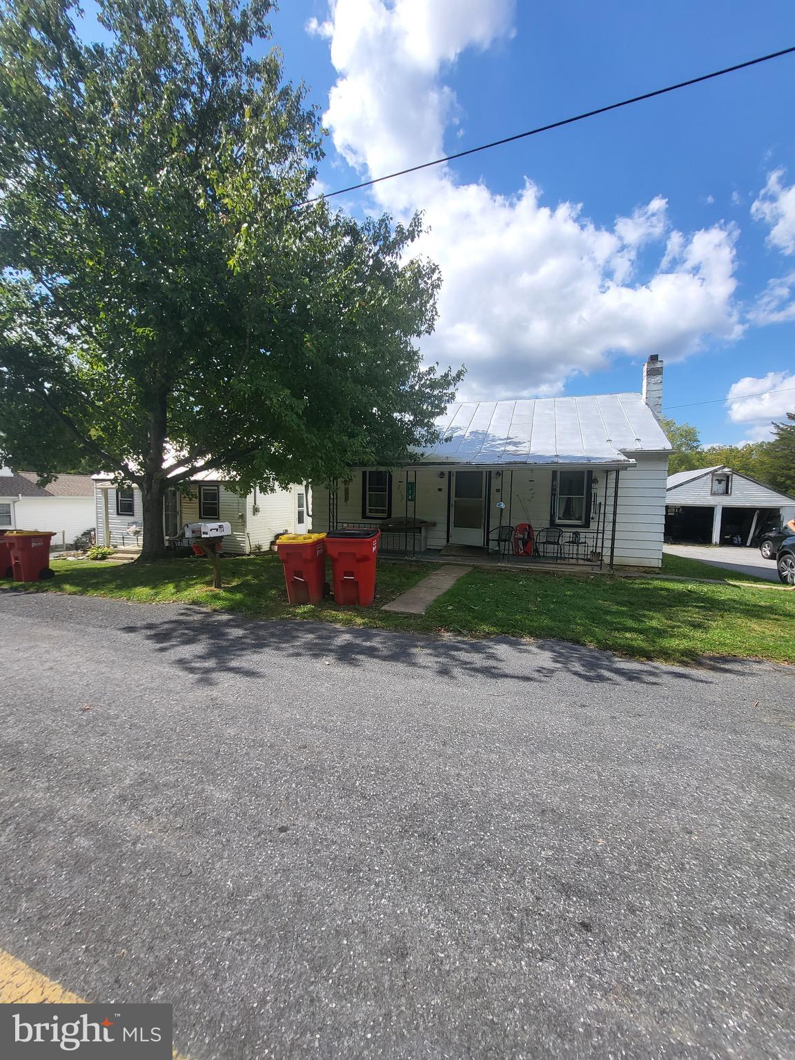 134-136 Springfield Road Newville, PA 17241 - Photo 4 of 16 Gallery Image 4