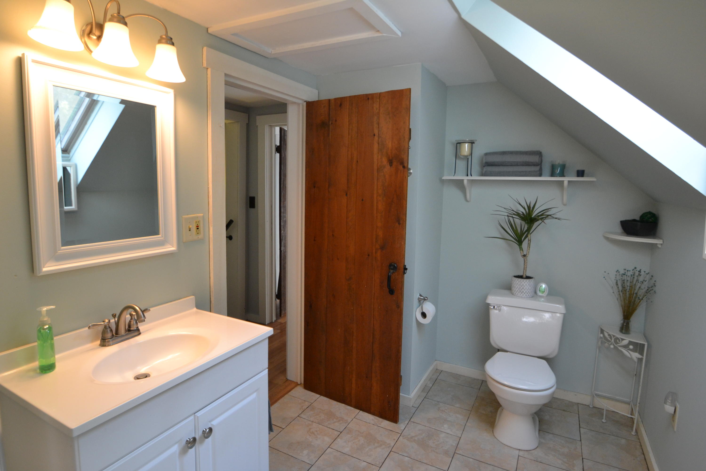 47 Walnut Brook Road Sanford, ME 04073 - Photo 26 of 40 Upper Bathroom