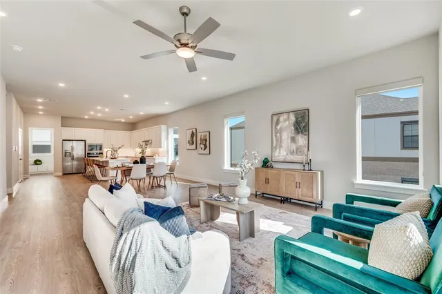 $650,000 | 8120 Hastings Drive, Dallas, TX 75231