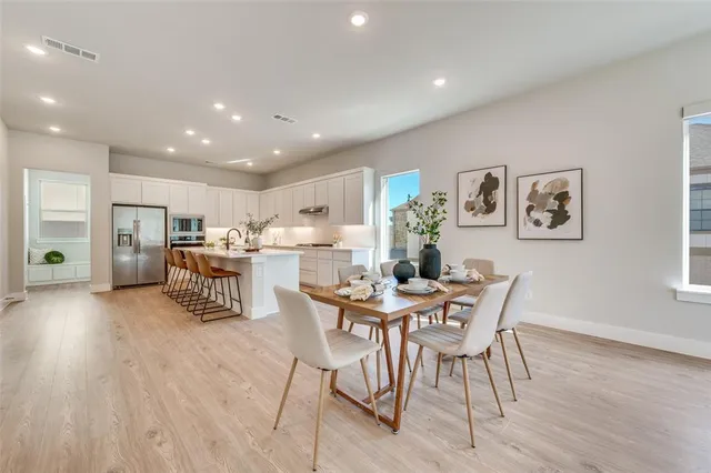 $650,000 | 8120 Hastings Drive, Dallas, TX 75231