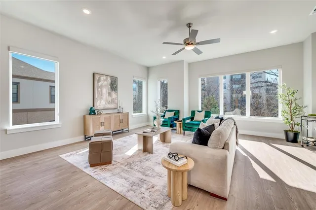 $650,000 | 8120 Hastings Drive, Dallas, TX 75231