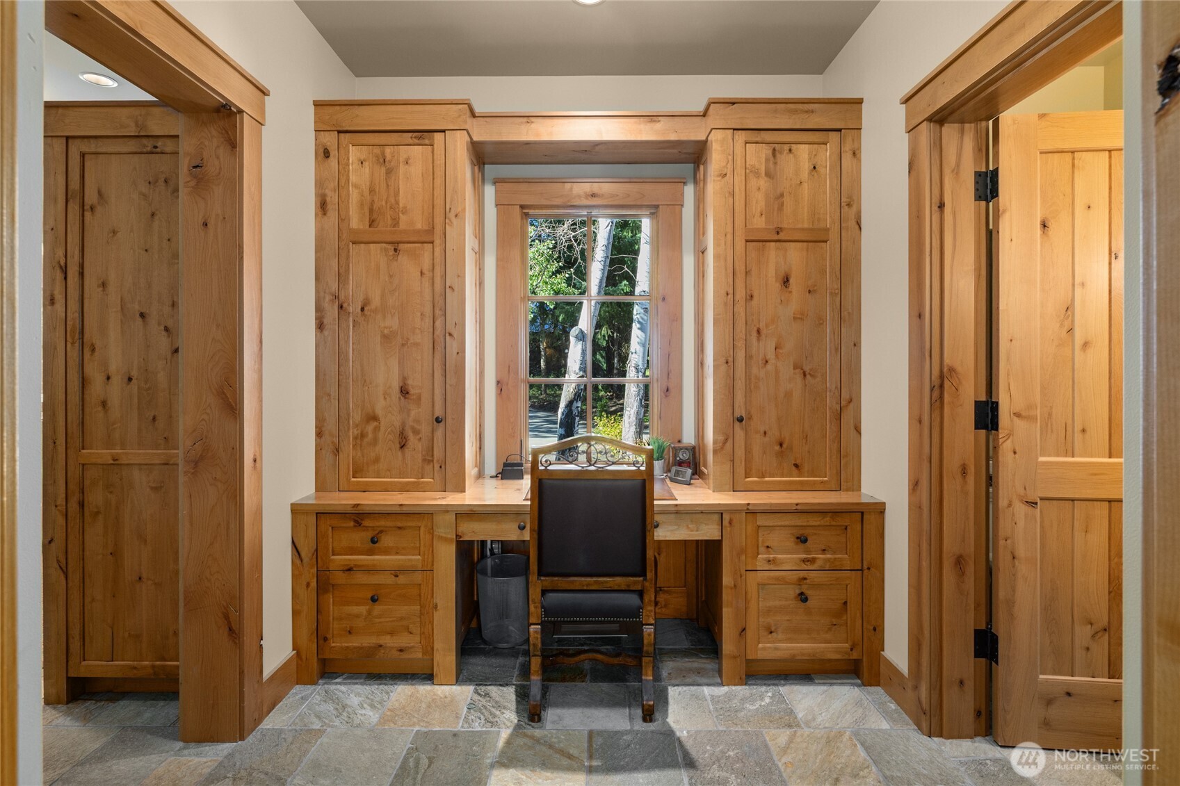 151 Rushing Water Lane Cle Elum, WA 98922 - Photo 16 of 40 a view of a livingroom with furniture