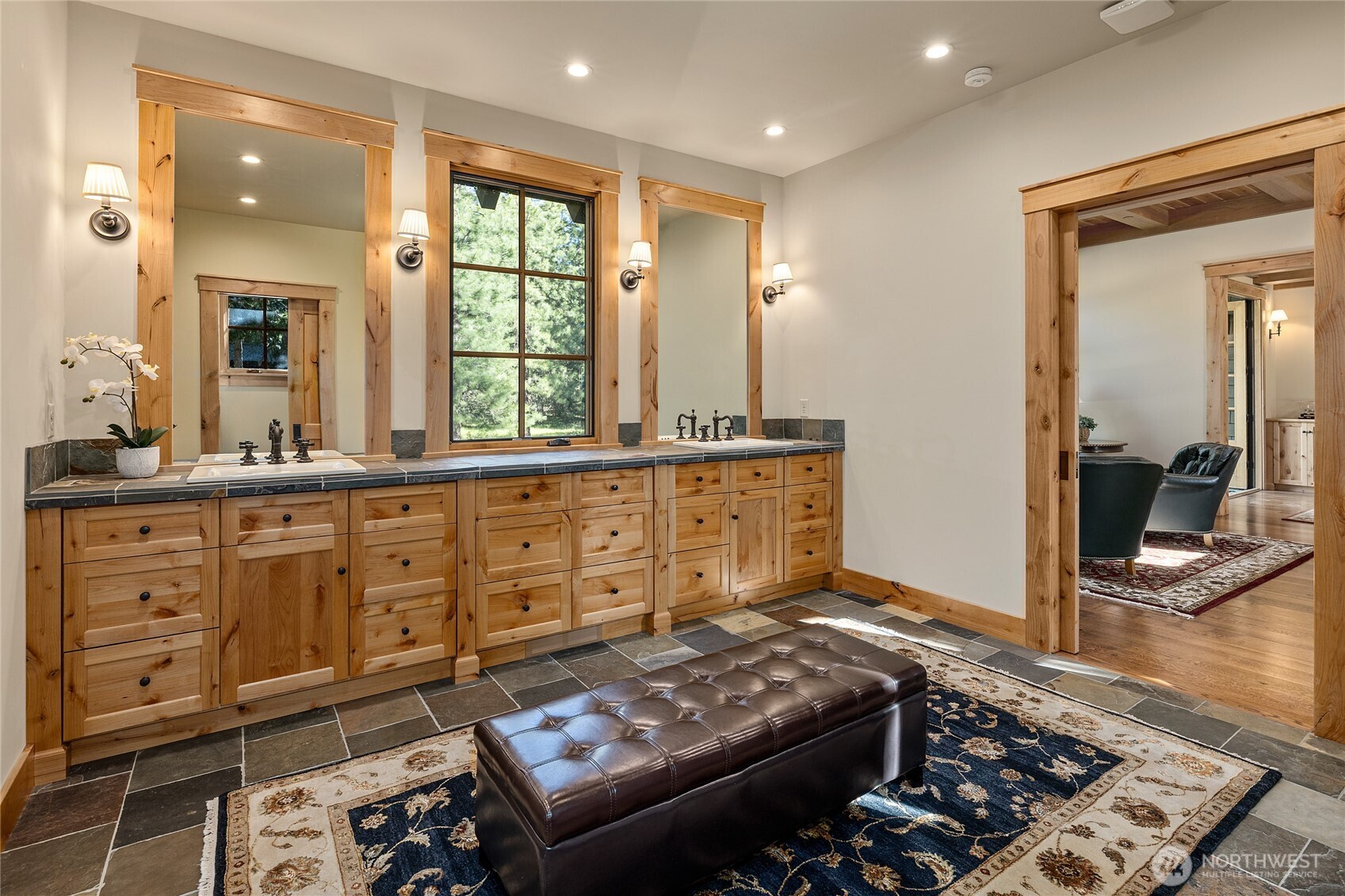 151 Rushing Water Lane Cle Elum, WA 98922 - Photo 22 of 40 a living room with stainless steel appliances furniture a rug and a window