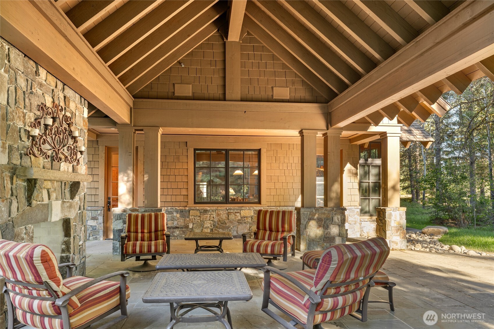 151 Rushing Water Lane Cle Elum, WA 98922 - Photo 35 of 40 a outdoor living space with patio furniture