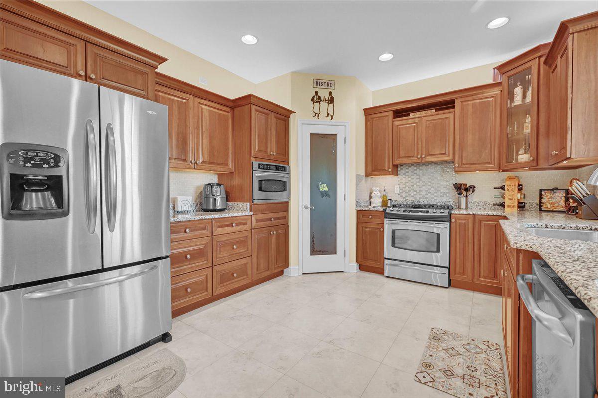 4044 Landis Road Hanover, PA 17331 - Photo 15 of 77 Gallery Image 15