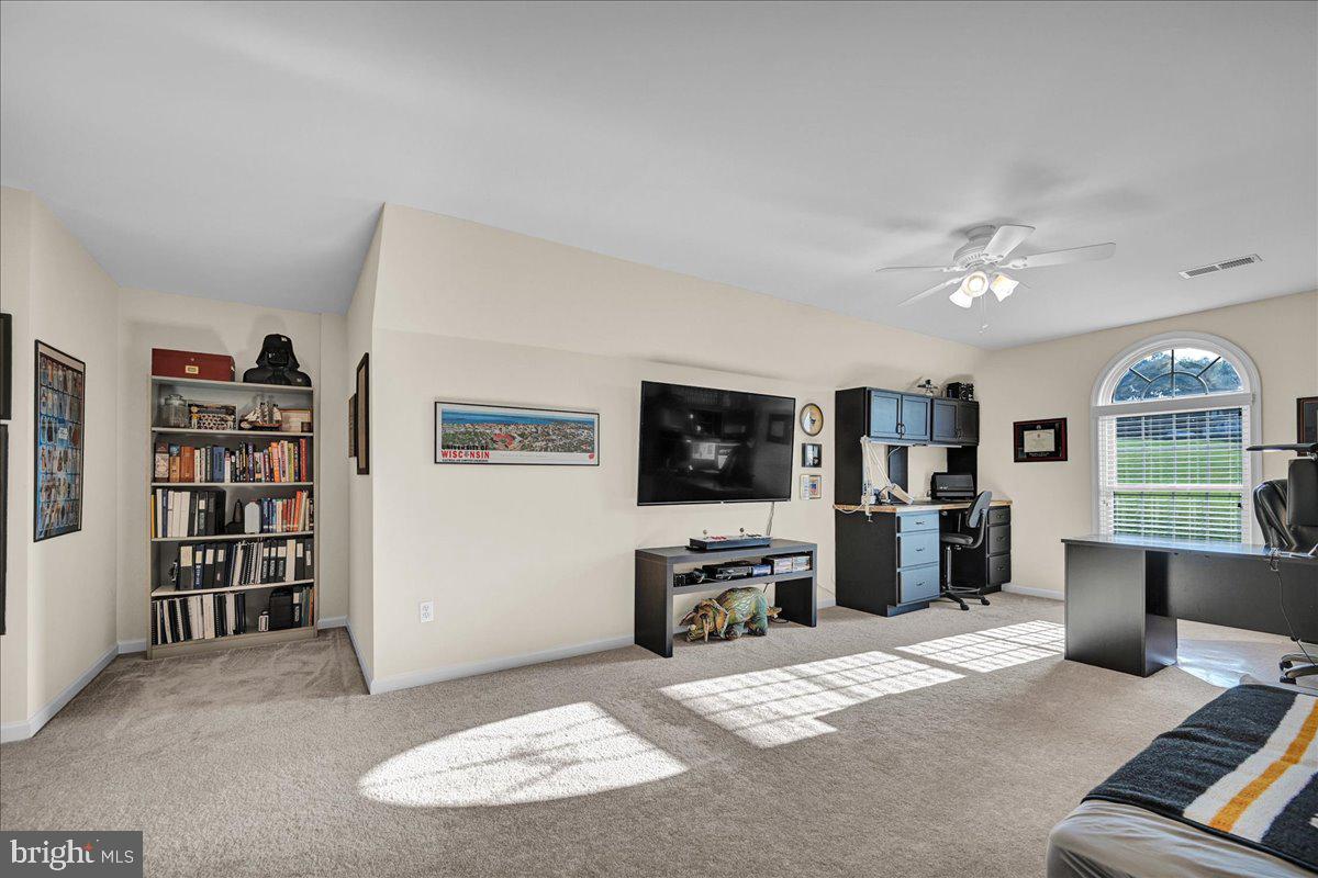 4044 Landis Road Hanover, PA 17331 - Photo 38 of 77 Gallery Image 38