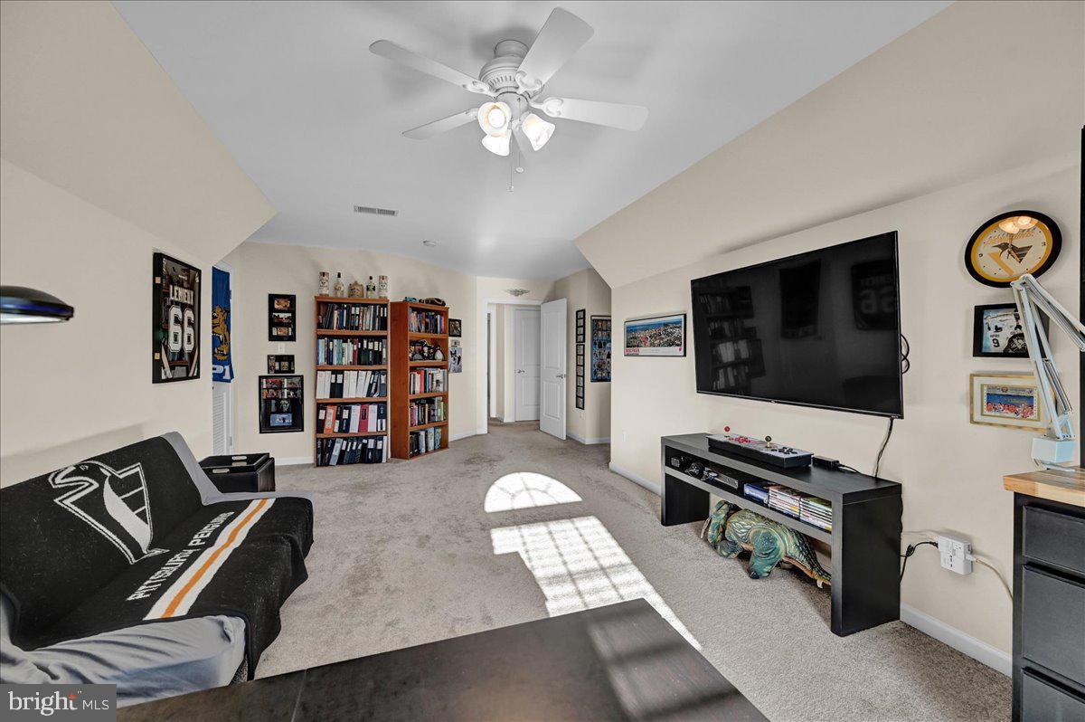 4044 Landis Road Hanover, PA 17331 - Photo 39 of 77 Gallery Image 39