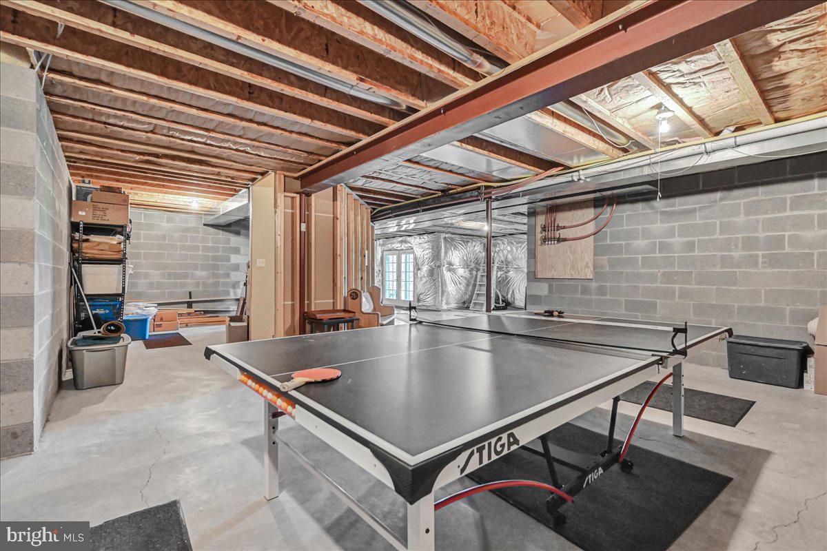 4044 Landis Road Hanover, PA 17331 - Photo 48 of 77 Gallery Image 48
