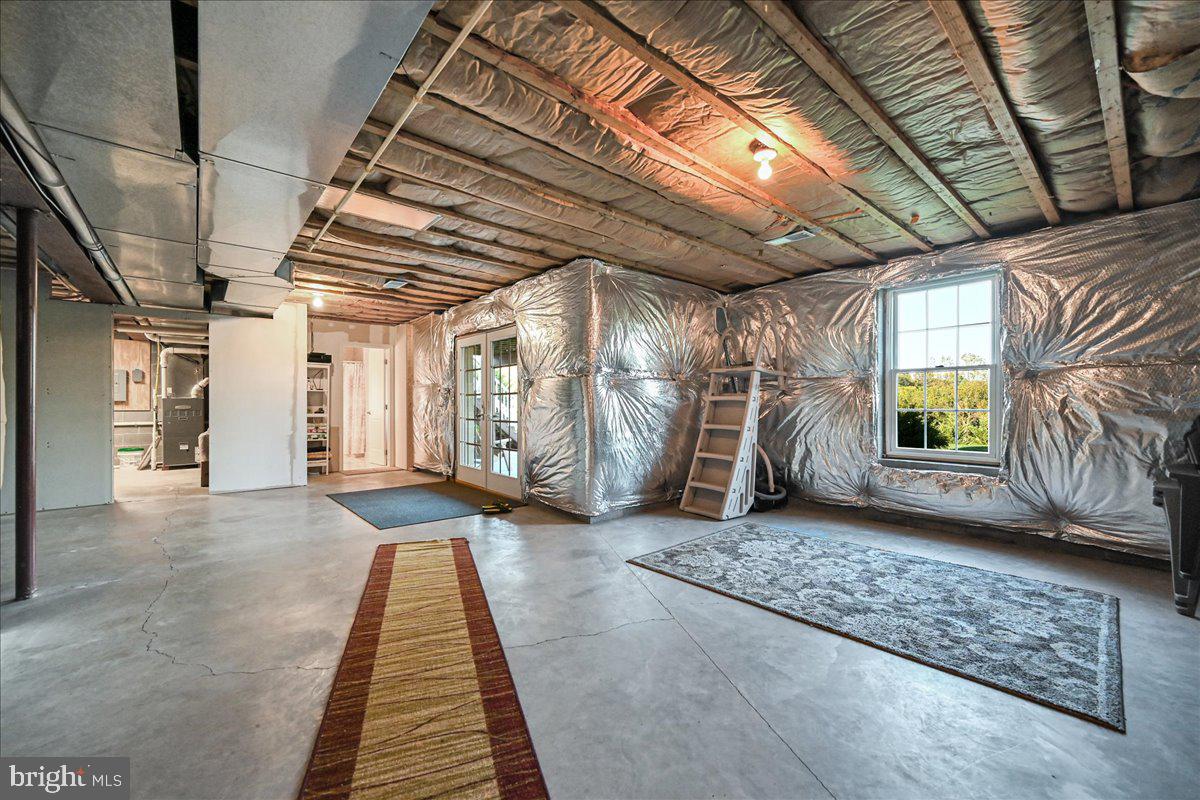 4044 Landis Road Hanover, PA 17331 - Photo 49 of 77 Gallery Image 49