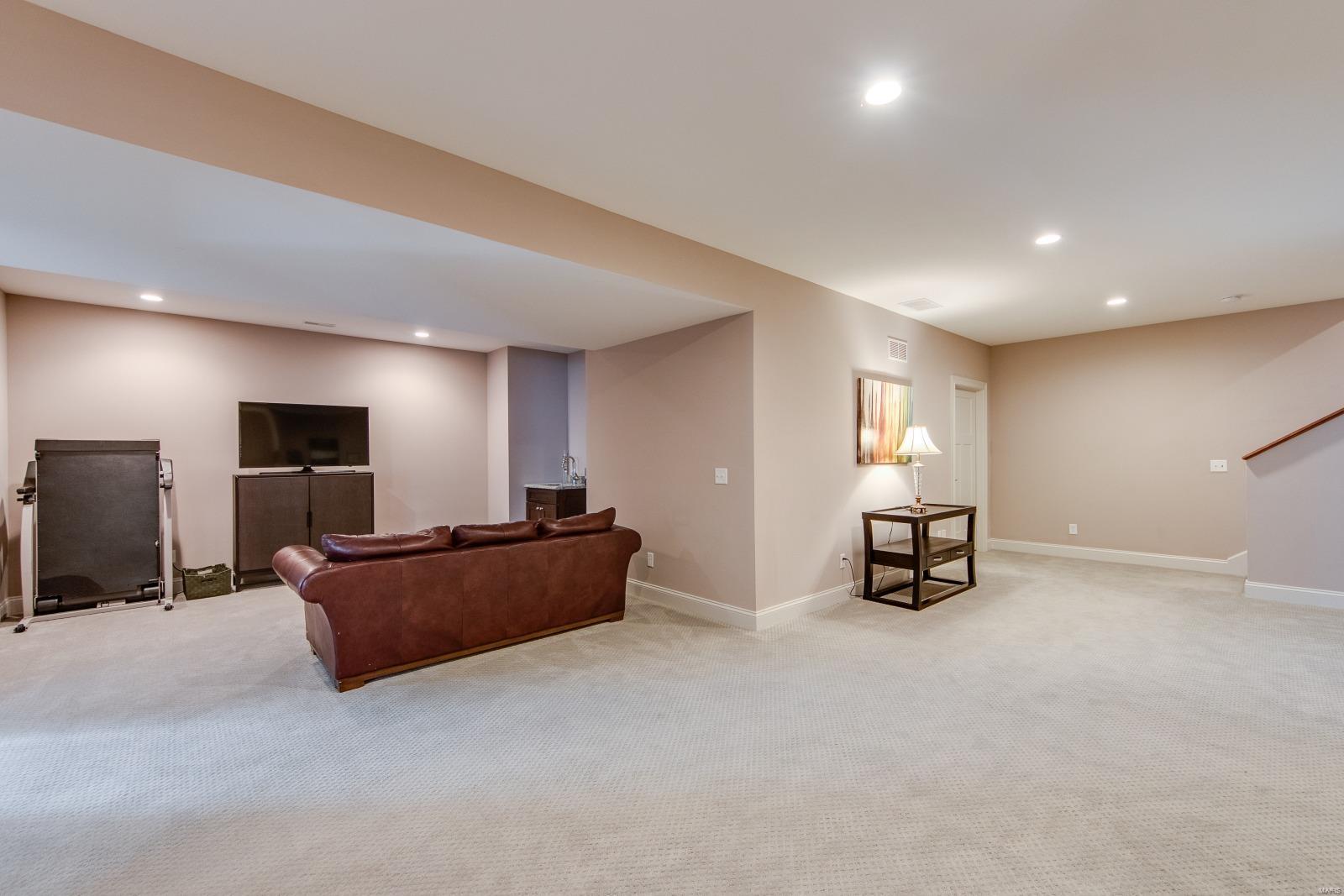 1008 Kirkham Avenue Glendale, MO 63122 - Photo 34 of 45