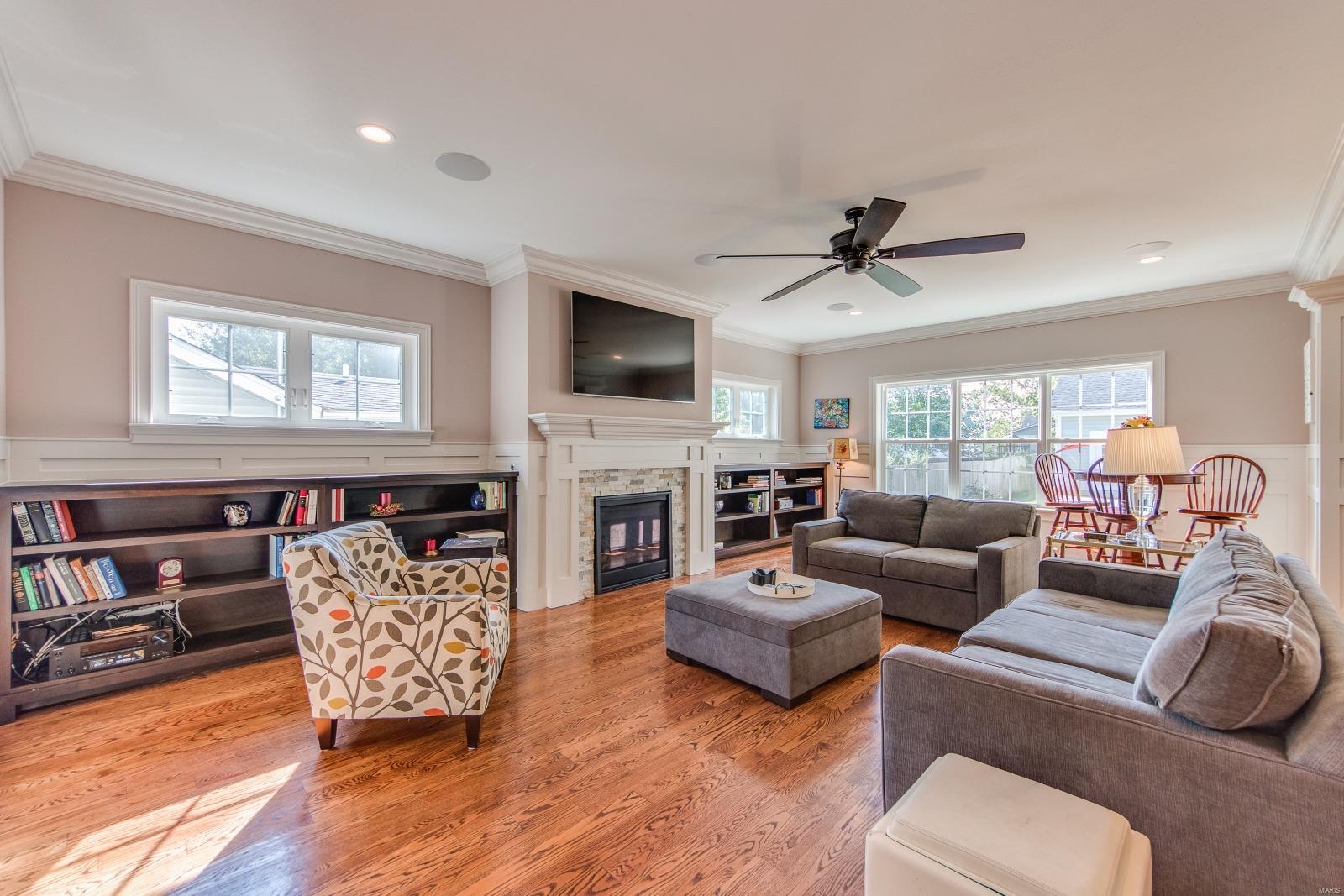 1008 Kirkham Avenue Glendale, MO 63122 - Photo 7 of 45