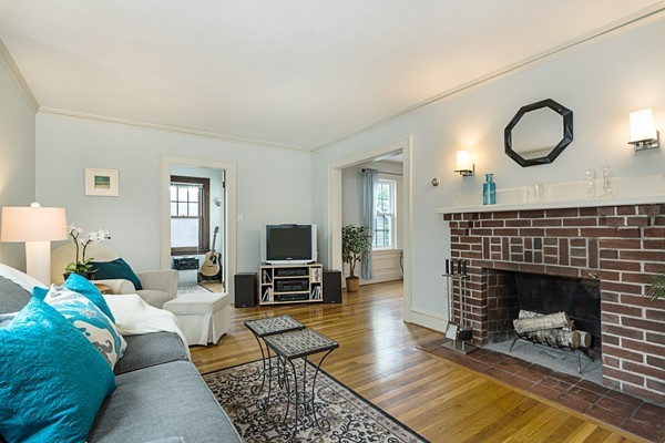 30 Boynton Road Medford, MA 02155 - Photo 5 of 21 Gallery Image 5