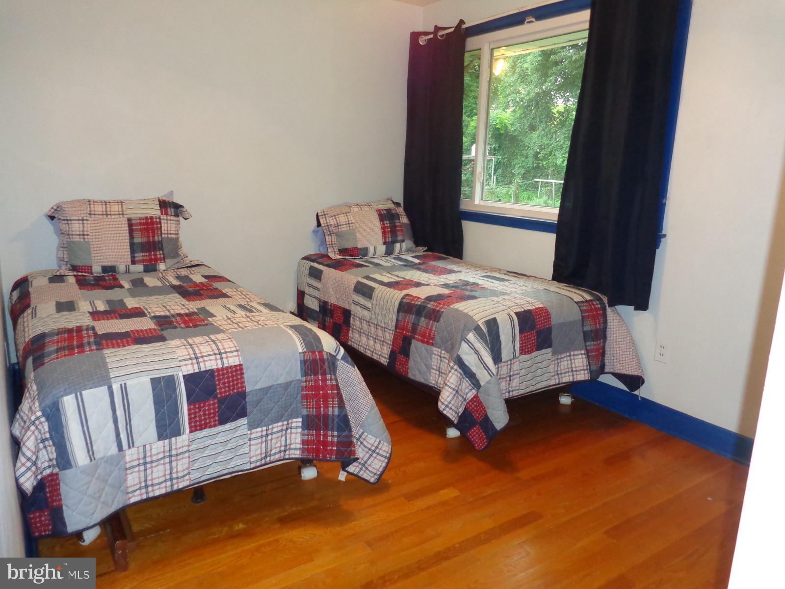 561 Brook Road Towson, MD 21286 - Photo 22 of 27 Bedroom #3