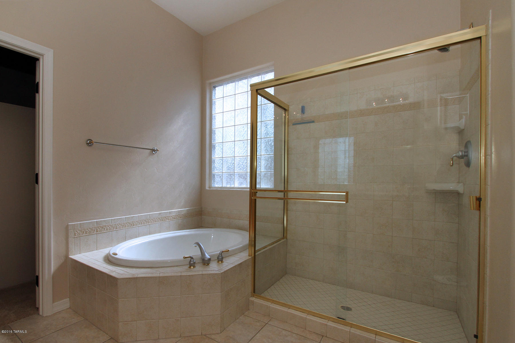 12693 North Piping Rock Road Oro Valley, AZ 85755 - Photo 23 of 42