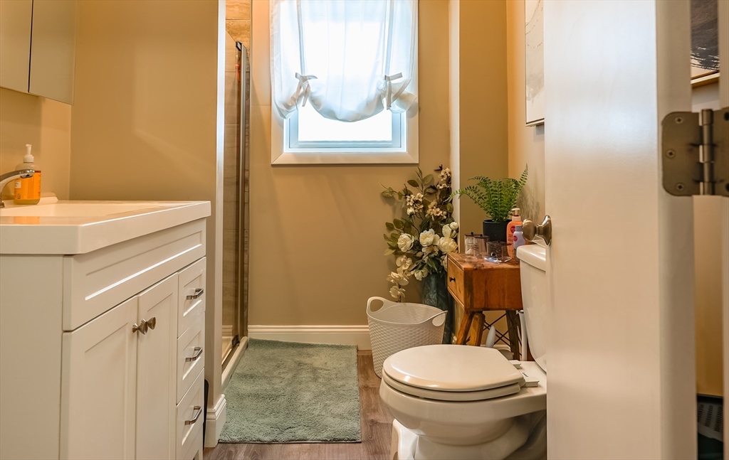 833 Grinnell Street Fall River, MA 02721 - Photo 33 of 42