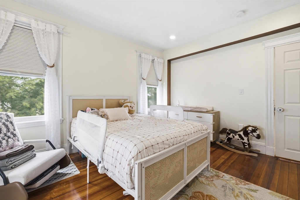 9 Westmore Road Boston, MA 02126 - Photo 13 of 33