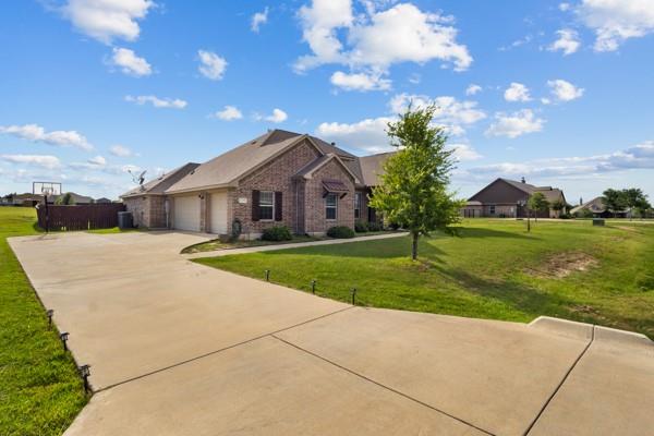 129 High Vista Road Decatur, TX 76234 - Photo 2 of 28