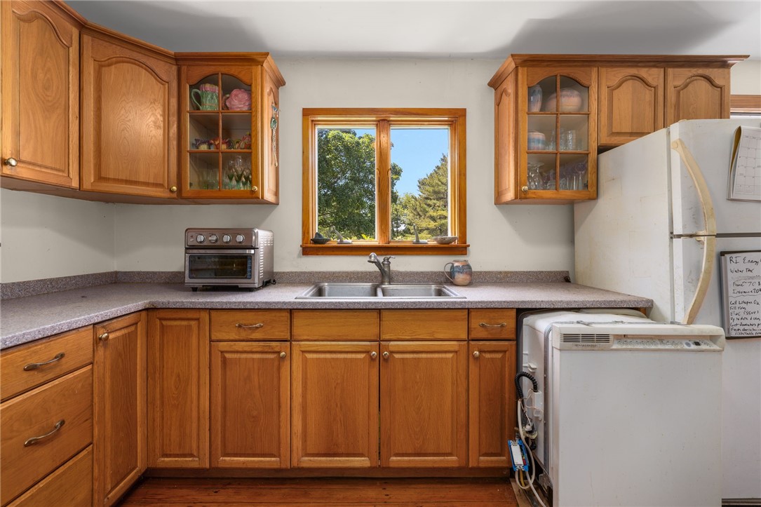 469 Wapping Road Portsmouth, RI 02871 - Photo 25 of 38