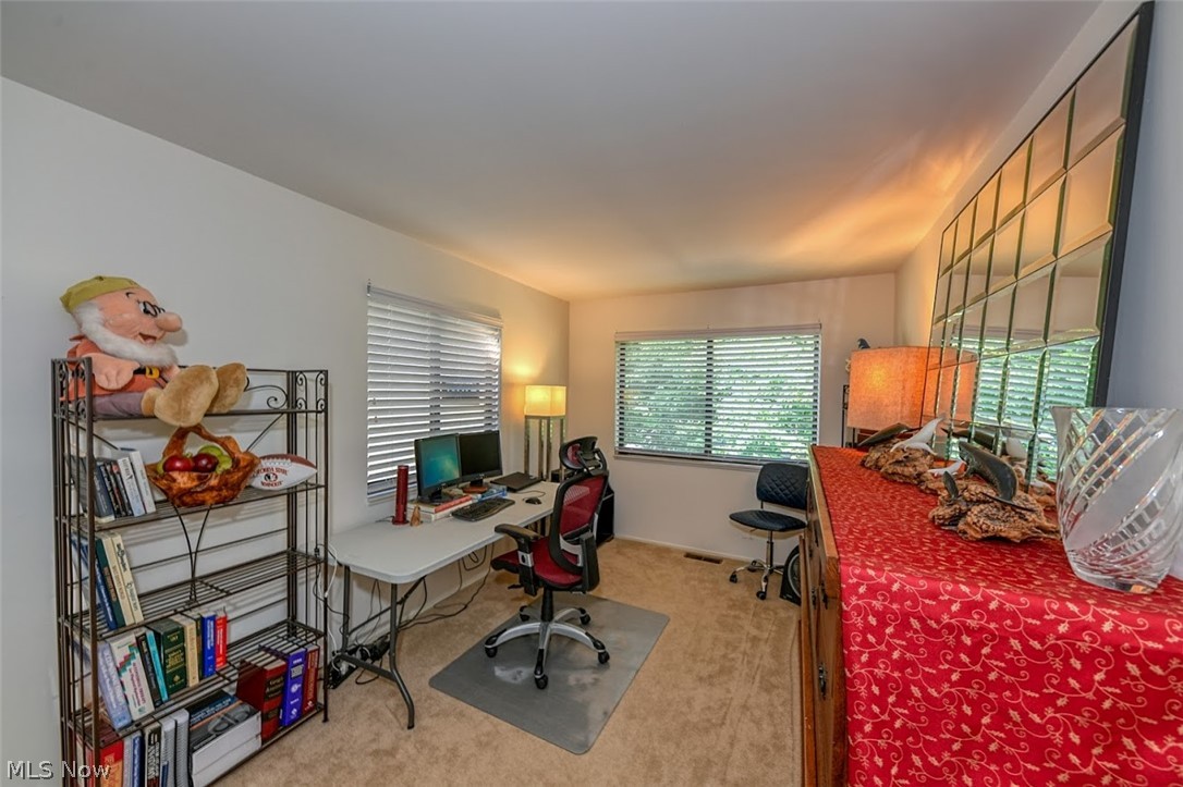 905 Hampton Ridge Drive Akron, OH 44313 - Photo 22 of 30 Gallery Image 22
