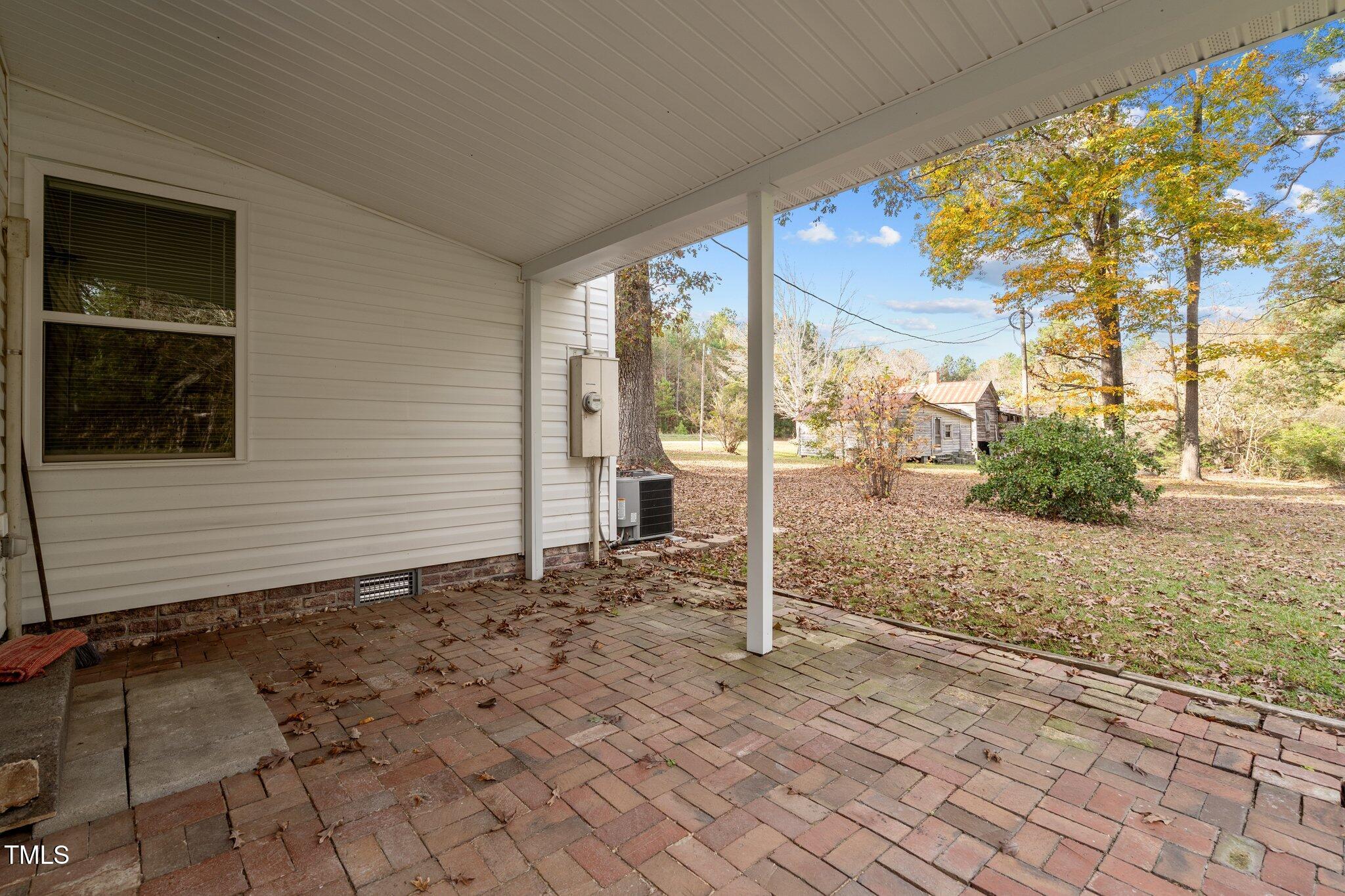 2883 Putnam Glendon Road Carthage, NC 28327 - Photo 33 of 64 Covered Brick Paver Patio
